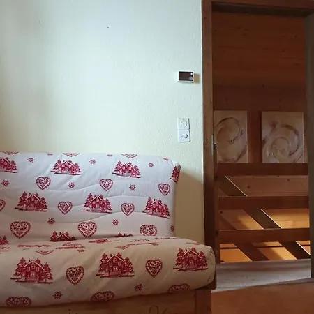 Top Of The World Chalet With Awesome Dents Du Midi View Fireplace 3 Bedrooms Ski In Ski Out Too